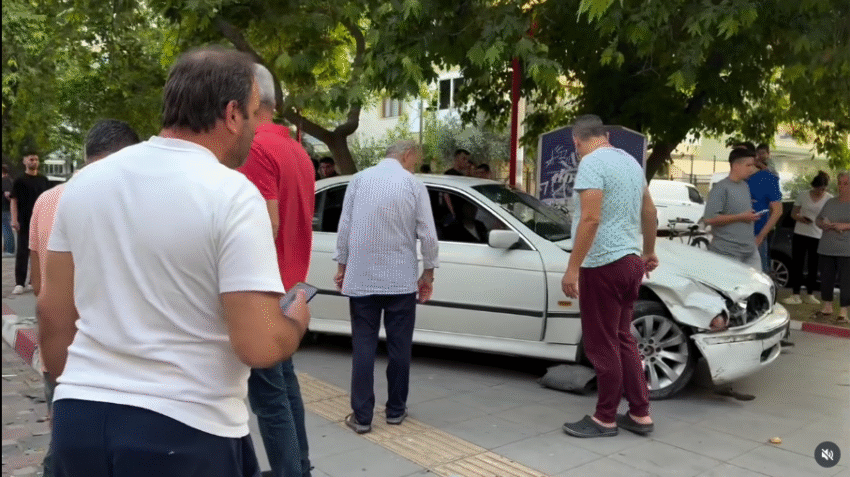 Gardalya Sokak’ta Kaza: 1 Kişi Hafif Yaralandı